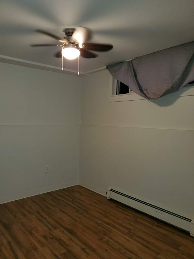 Pola's room