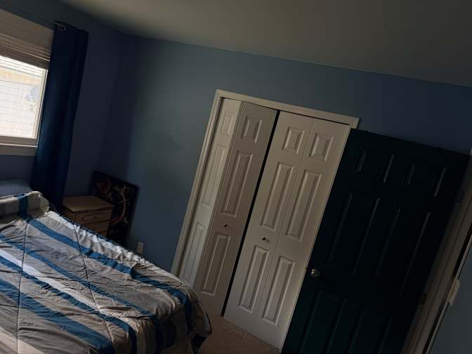 Debbie Lindsay's room