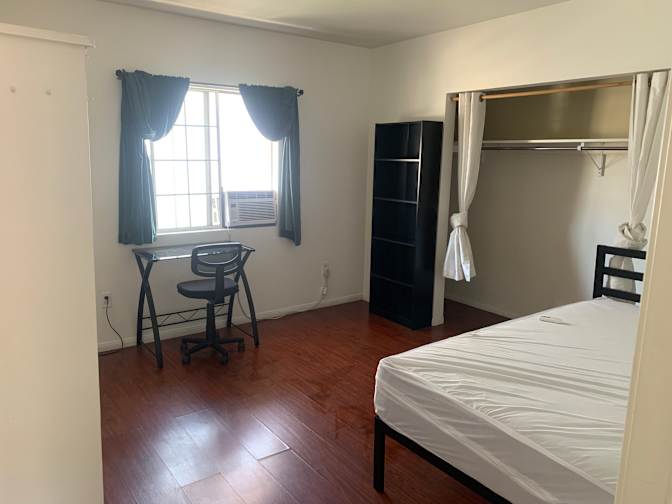 Student Housing's room