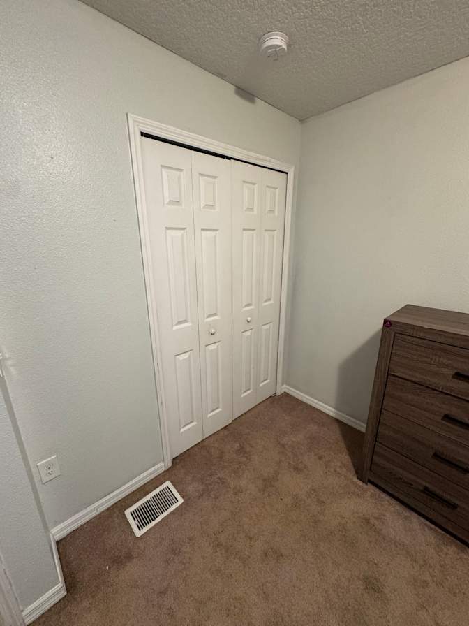 Kalil's room