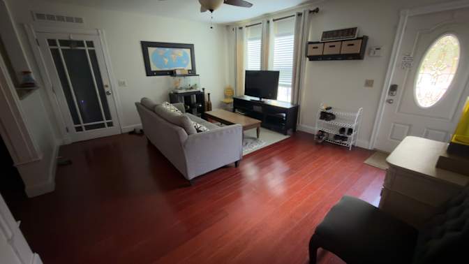 LaSondra's room