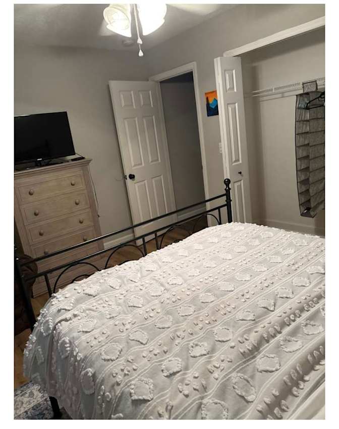 Julia Hensley's room