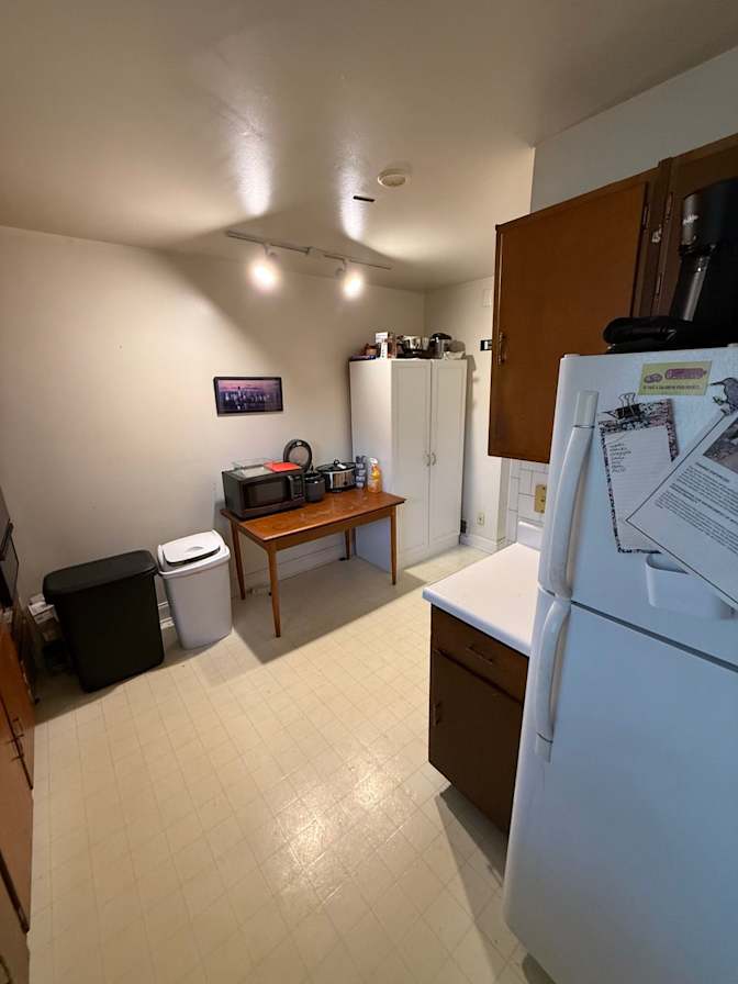 Andrew's room