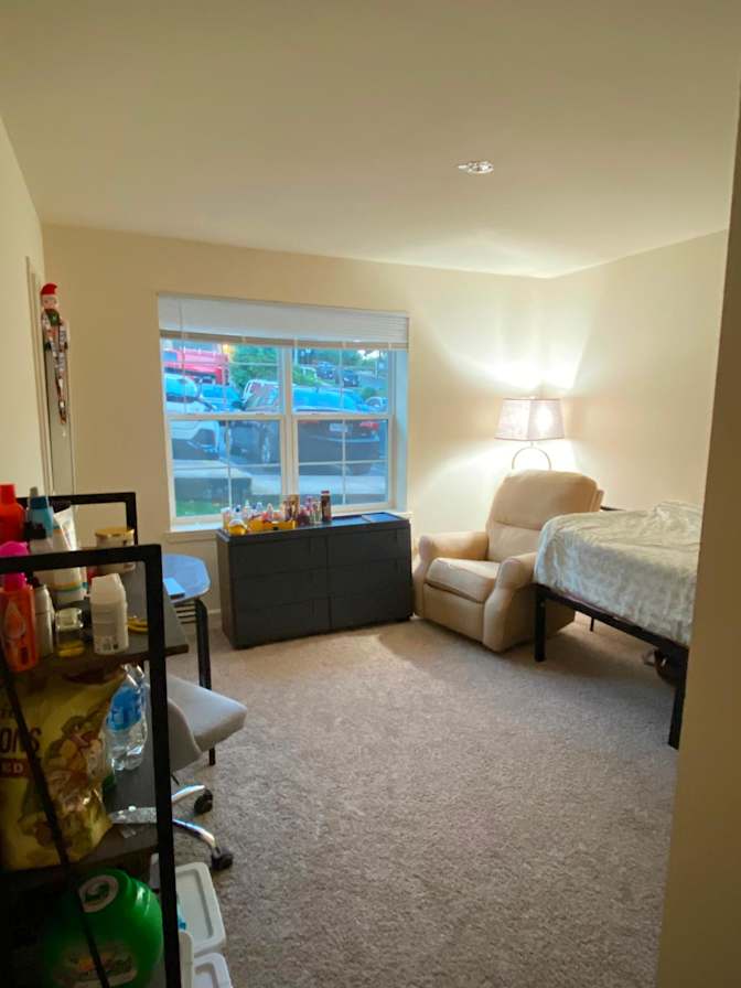 Gulten's room