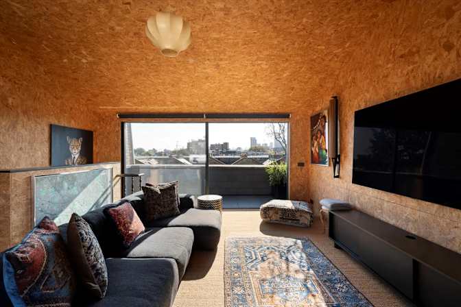 Nathan Hardy's room