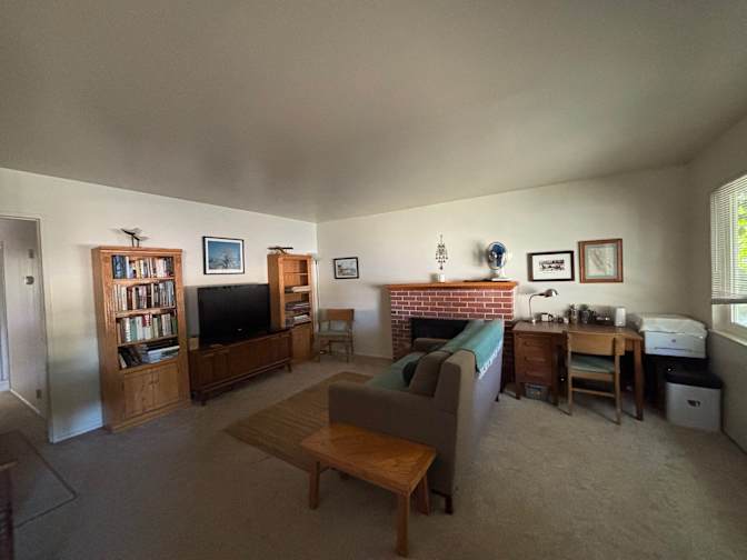Nadia King's room