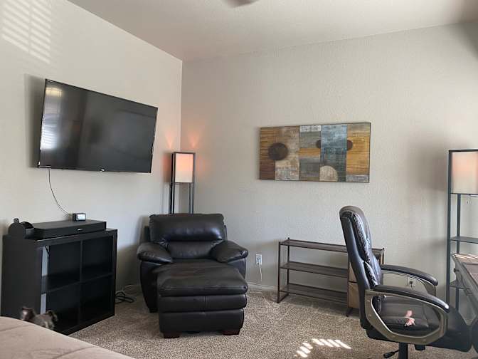 Curtis's room