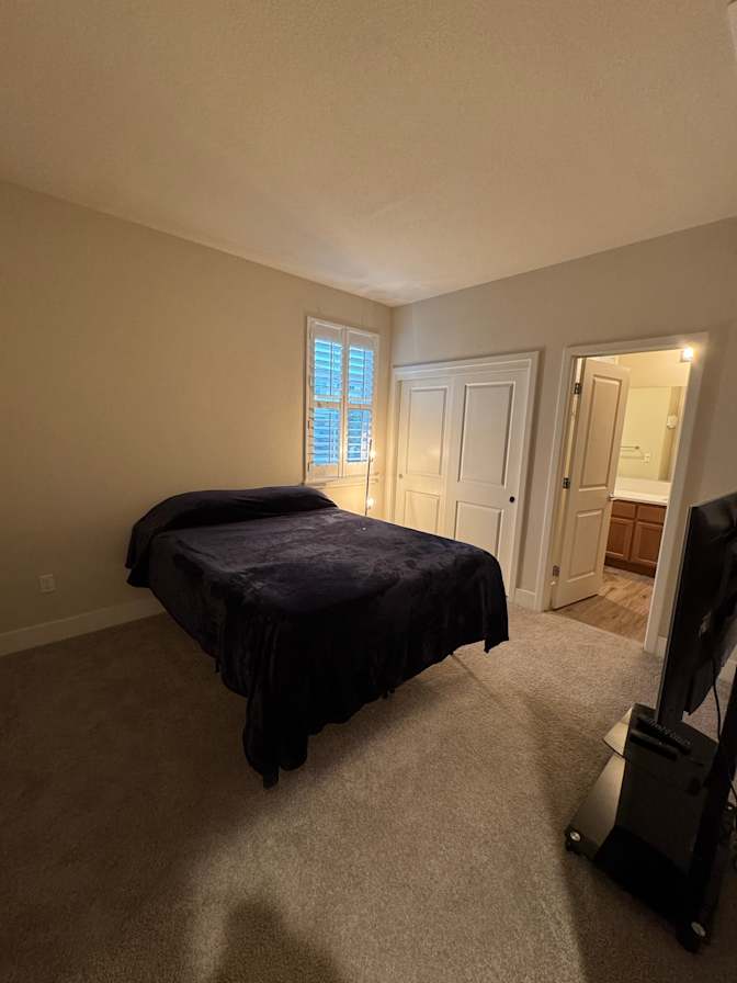 Rhonda's room