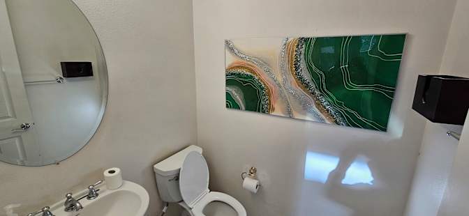 Elite Realty's room