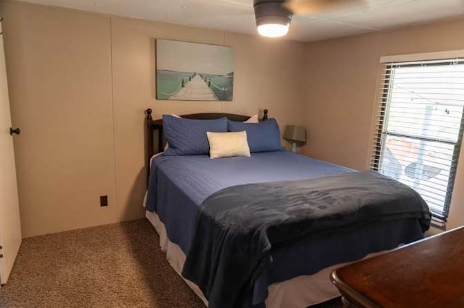 Caroline's room