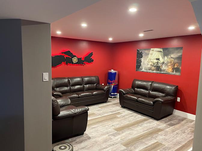 Phill's room