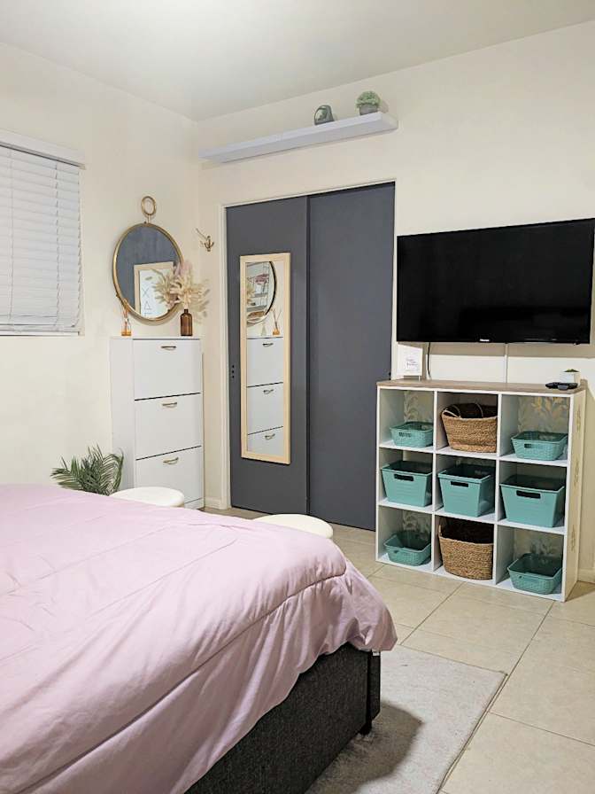 Jenn's room
