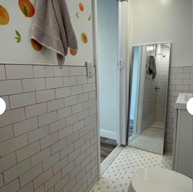 Jennifer's room