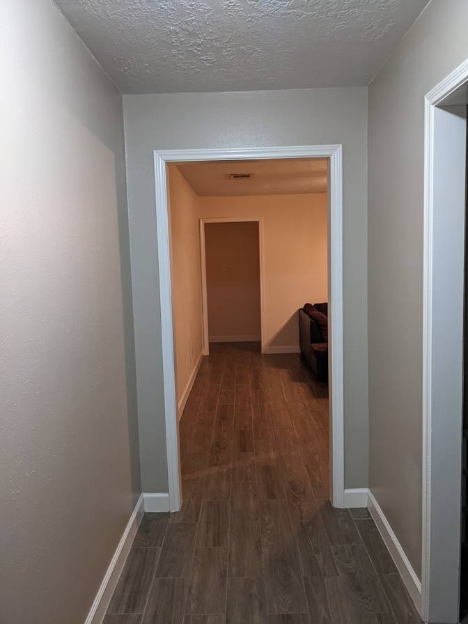 Autif's room