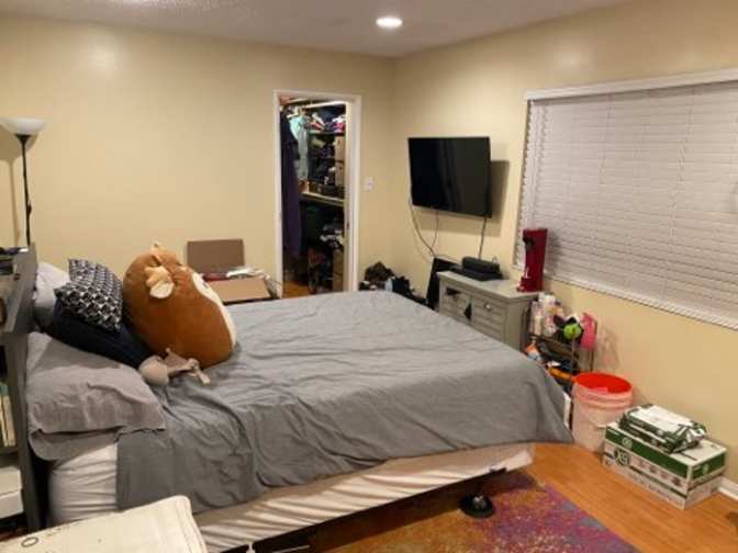 Daryl's room