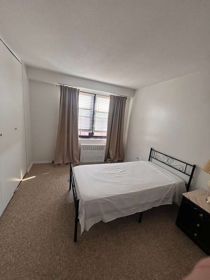Carla's room