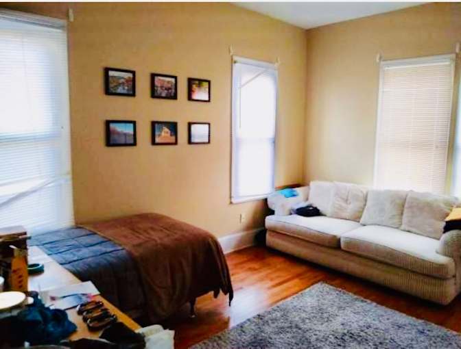 Jenny's room