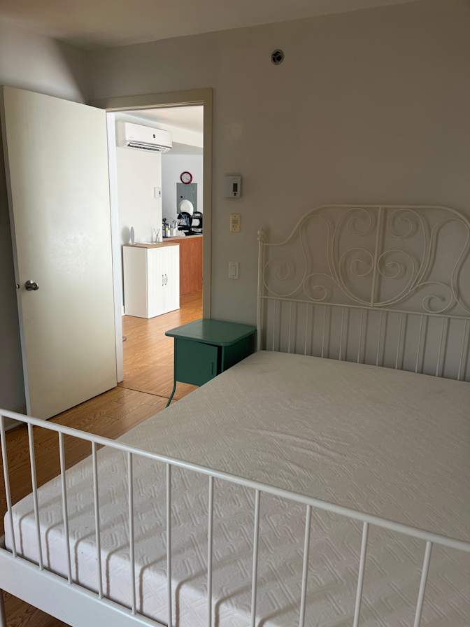 Caitlyn's room