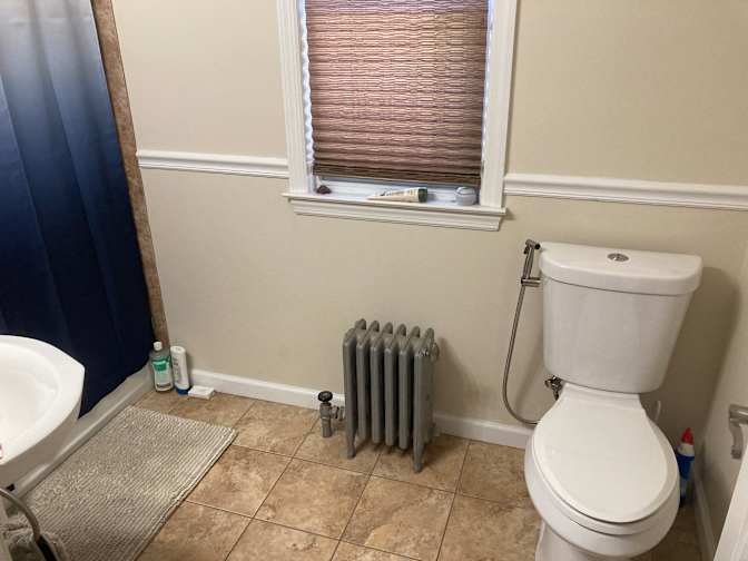 Thomas's room