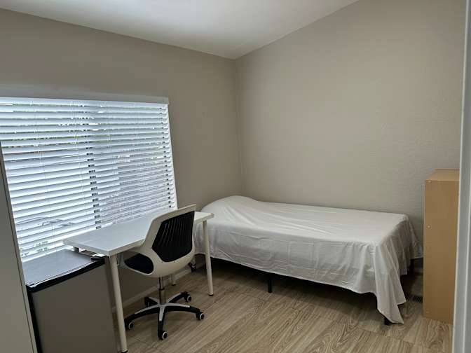 Jenny's room