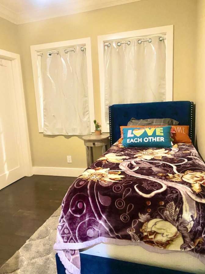 Kal's room