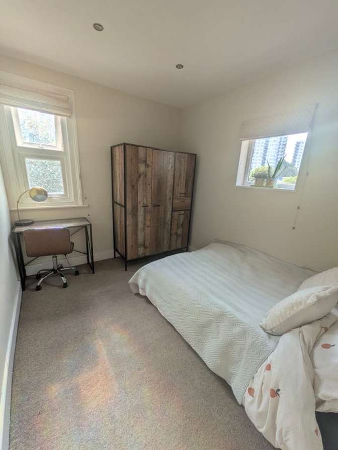 Bright Double Room's room