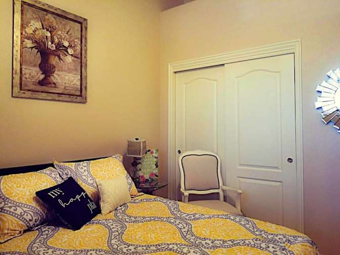 Carmen's room
