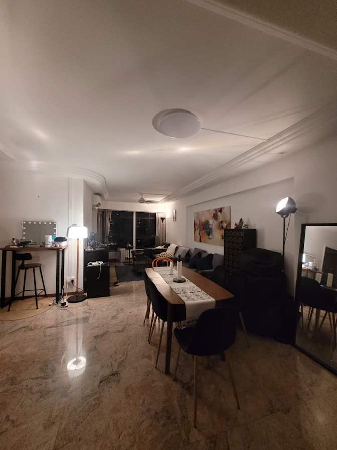 Carlos Salvador's room