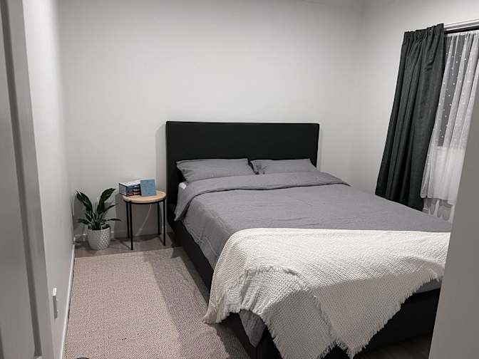 Vu's room