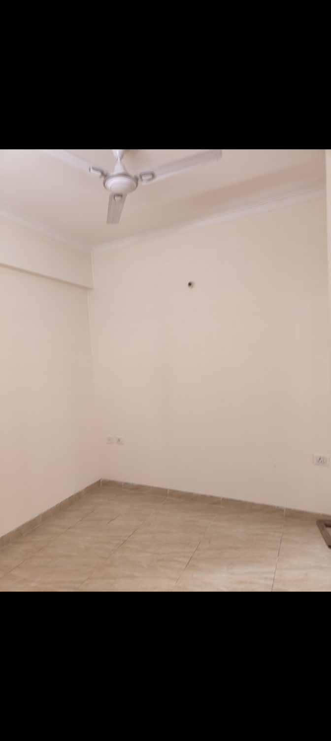 Satyam mishra's room