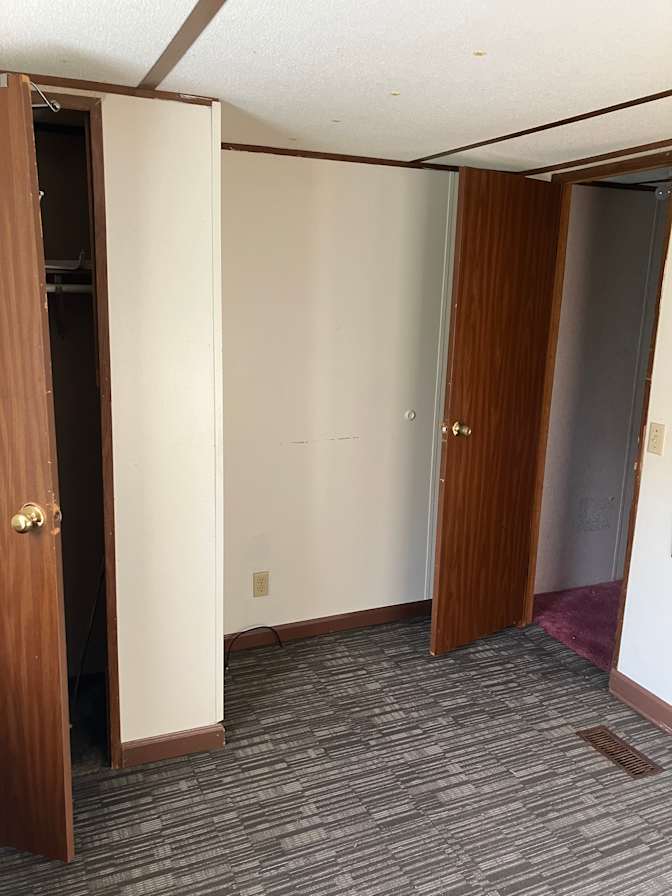 Jeanette's room