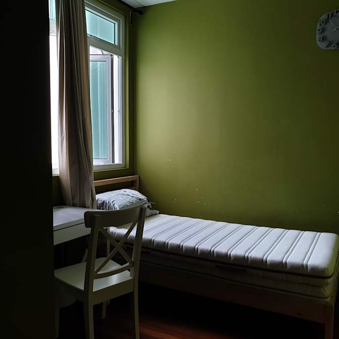 Mr Lim's room