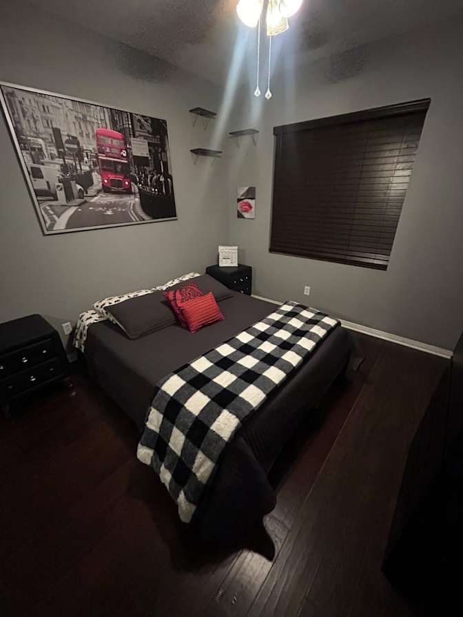 Kate's room