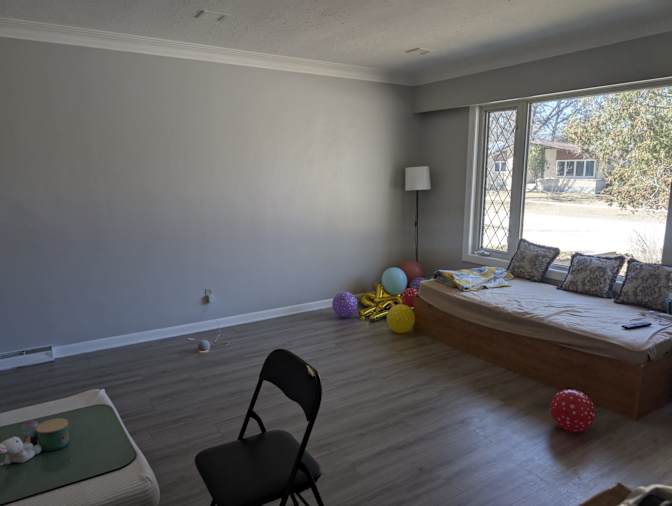 Harshvardhan's room