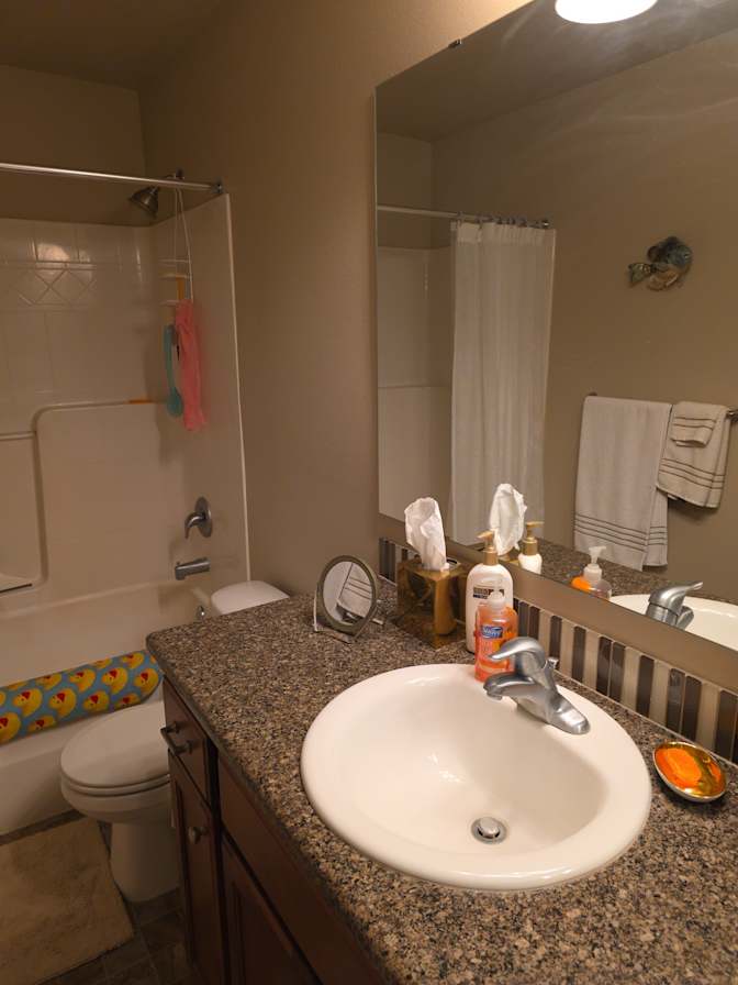 Linda H Korver's room