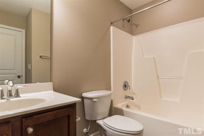 Alcove Rooms's room