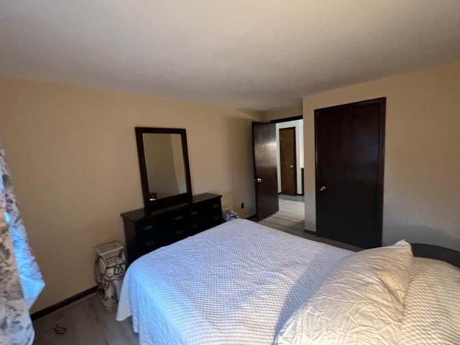 Stan Defreese's room