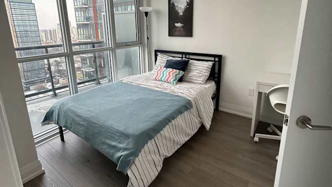 Ali Kaan Gevrek's room