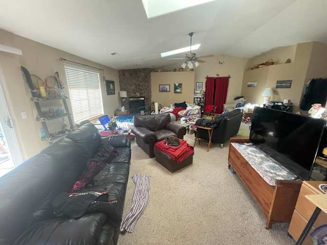 Anita's room