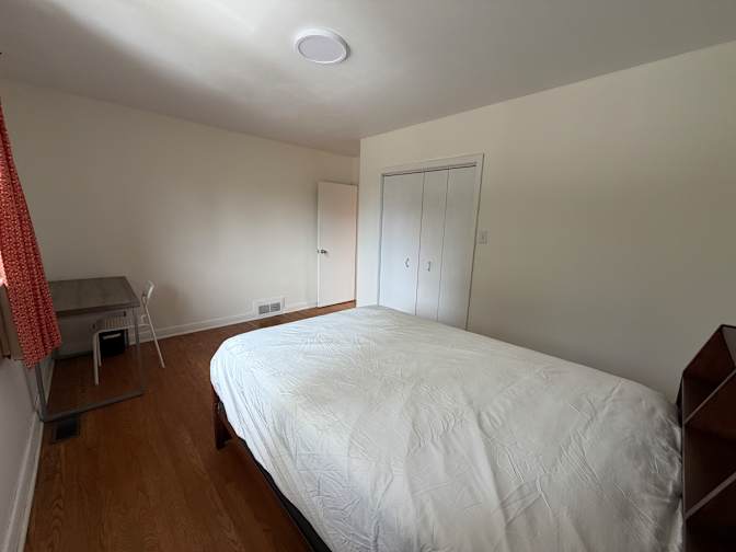 Lucy's room