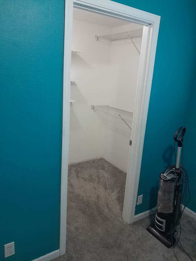 WILLIAM S SCHIFFMAN's room