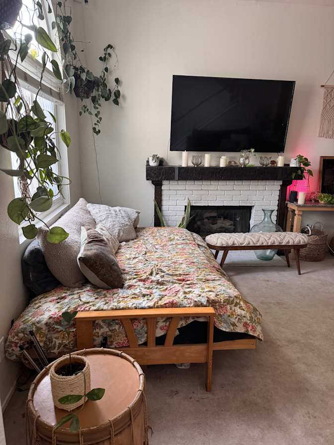Lauren's room