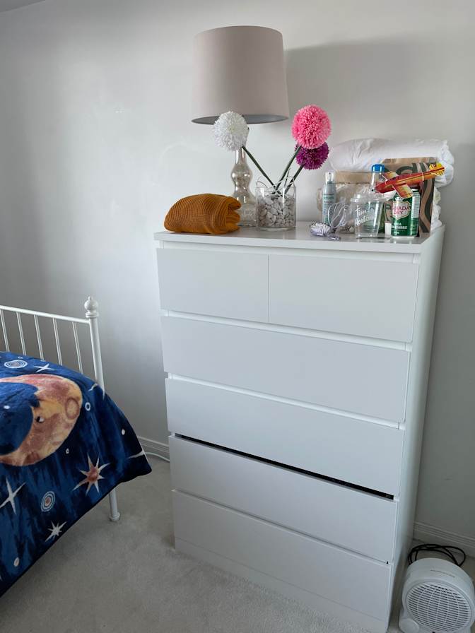 elena's room