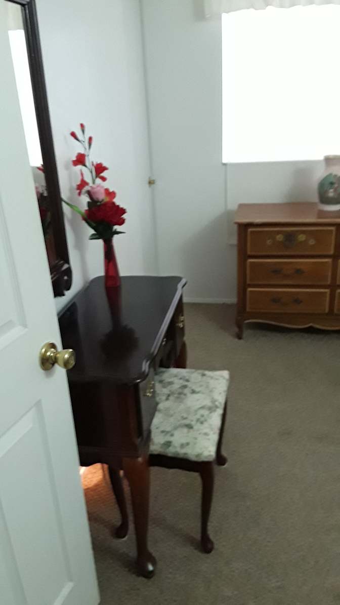 kim gary rental rooms's room