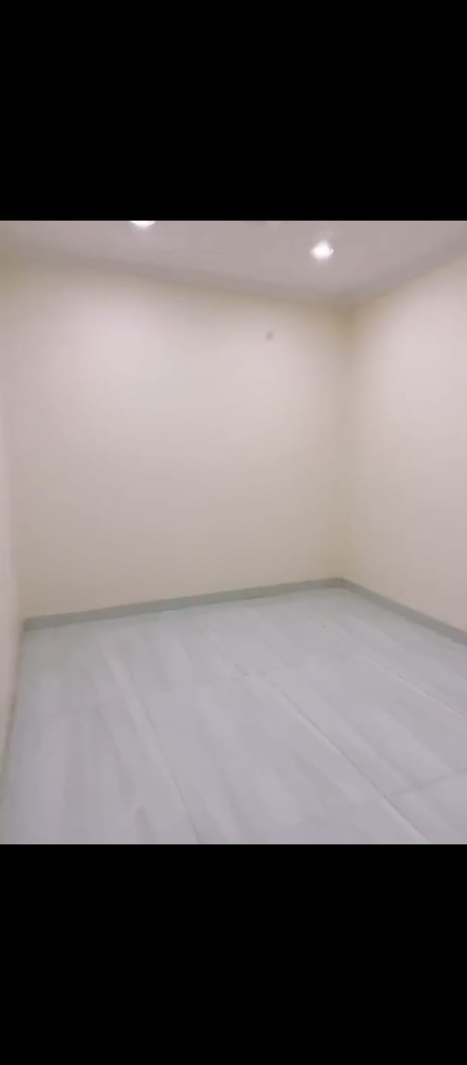 Mansalwa Shaikh's room