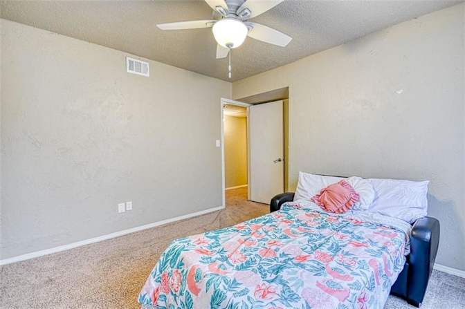 Alon's room