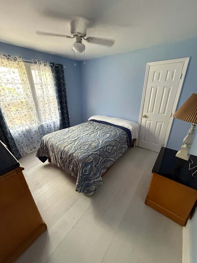 Shak's room