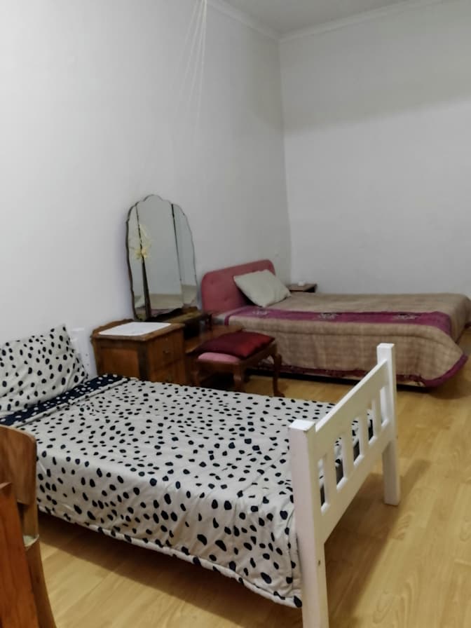 Sumaya's room
