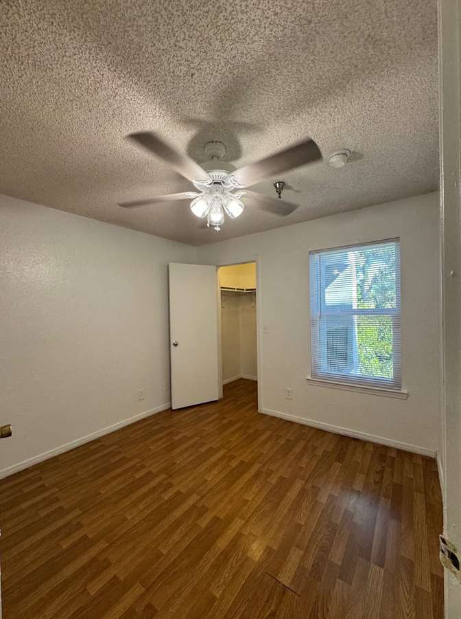 Vero's room