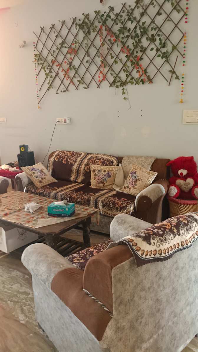 Sanskriti's room